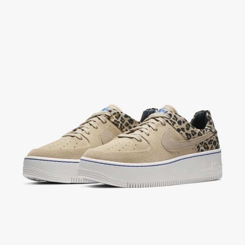 Nike wmn air force 1 outlet sage low leo beige